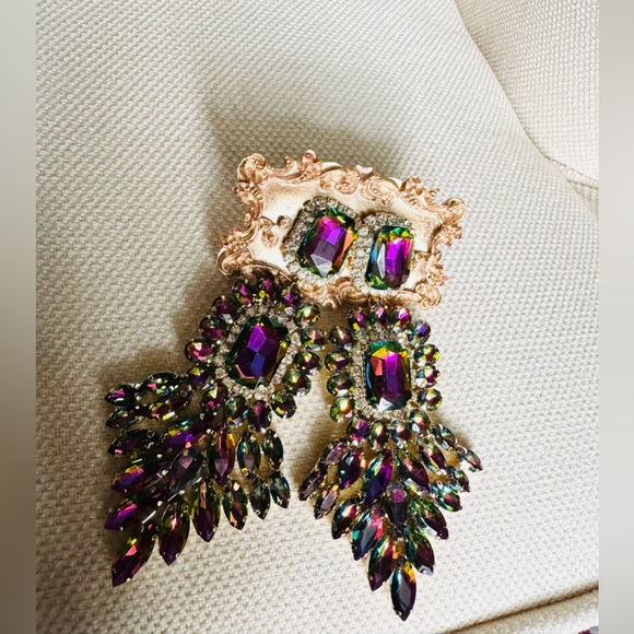 Beautiful Oversized Multicolor Rhinestones Cross earrings - Picture 5 of 5